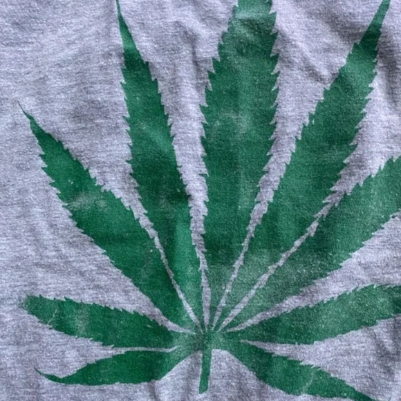 Mary Jane Leaf Shirt - Picture 2 of 3